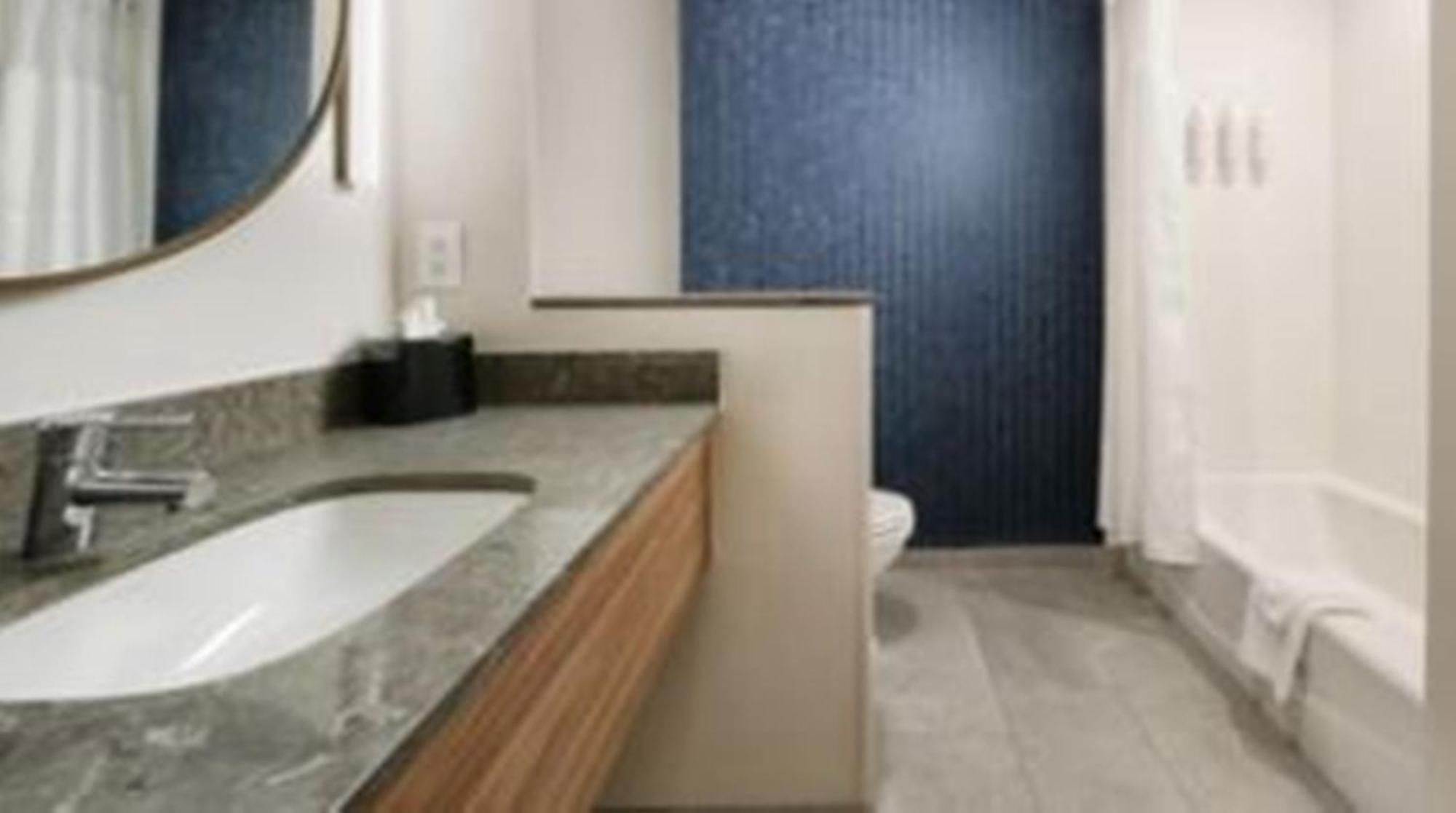 Fairfield By Marriott Inn & Suites Dallas East Exterior photo